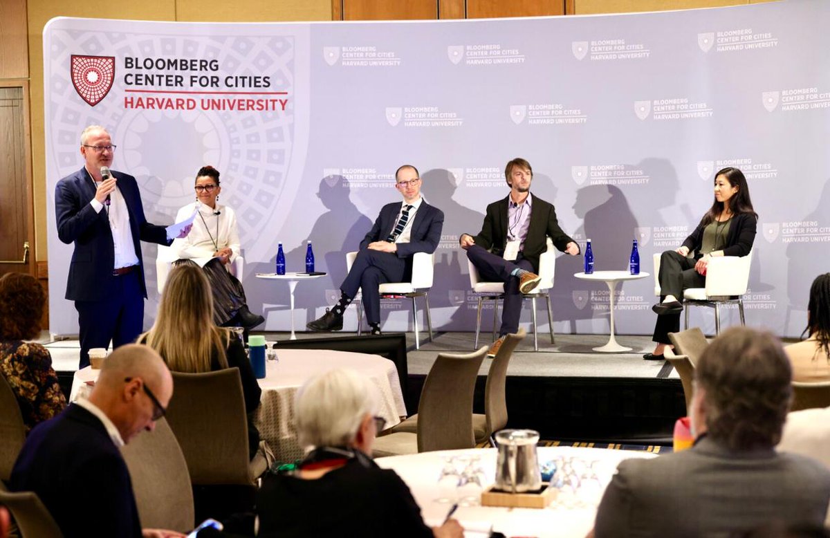 CESED/UNIANDES tweet media