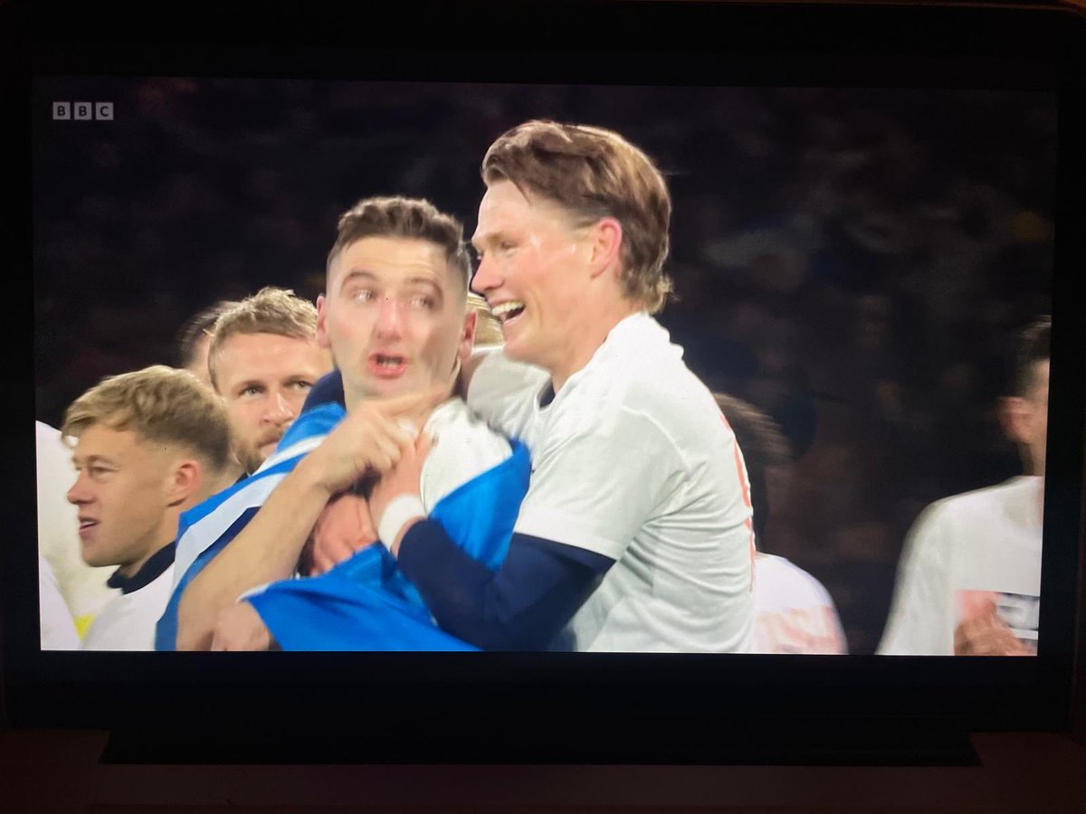 You bet we are!
Proud to be Scottish 🏴󠁧󠁢󠁳󠁣󠁴󠁿#SCODEN 4-2 🏆