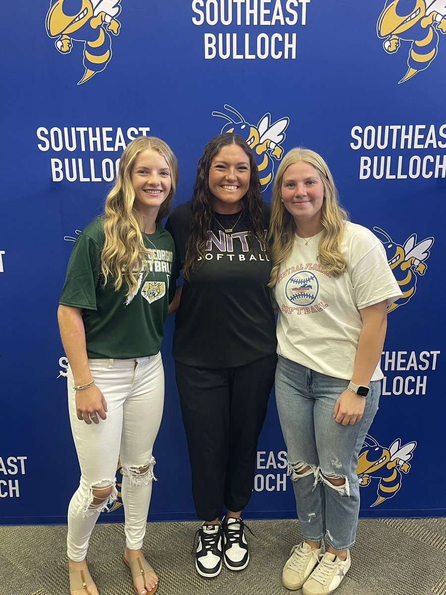 barnard_unity18's tweet photo. Got the honor to speak at my girls signing day last week! So proud of their continuous hard work and leadership! 

Hannah Griffin- East Ga State College 
Marissa Waters- College of Central Florida

@Hgriffin_10  @MarissaWaters00 https://t.co/u6M0LggZaQ