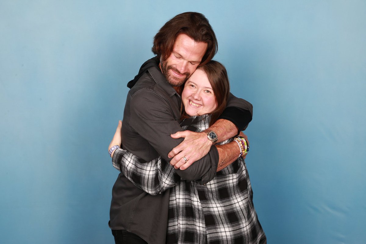 First Jared hug of 2025 vs Last Jared hug of 2025 🥰