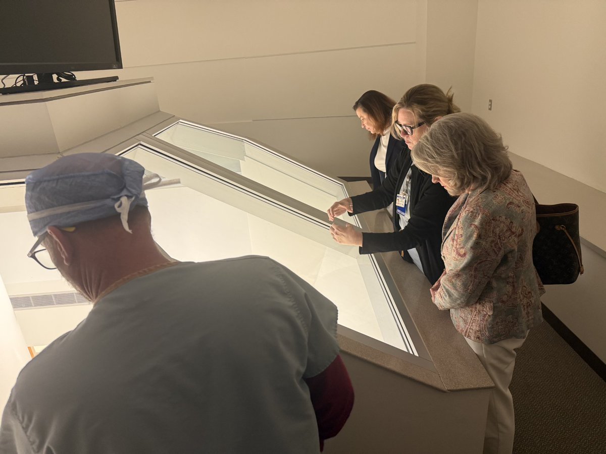 TwilaForHouston's tweet image. I had the opportunity to visit Baylor St. Luke&apos;s Medical Center and see firsthand the incredible work they are doing. The tour offered a look at how the hospital supports Houston patients—from advanced cardiovascular care to the everyday operations that keep this leading medical…