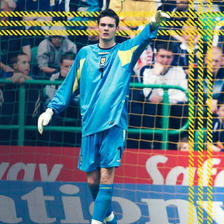 Shout out to Craig Gordon. Always ready for his country for over 20 years. Never complained when he missed the euro's squad. Took us to a World Cup at 42 years old and no competitive games for over 6 months. Deserves to end his career at a World Cup. What a fucking hero man 🥹
