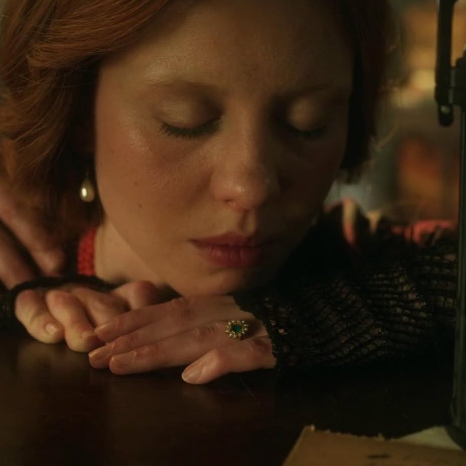 So in love with elizabeth’s engagement ring