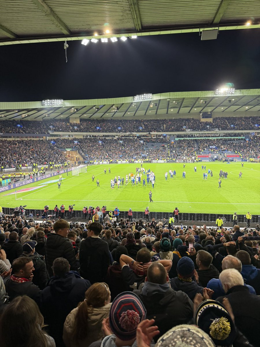 Words cannot describe what I’ve just witnessed.

This is the moment we’ve waited for. 

28 years since we last qualified for a World Cup.

36 years since we qualified for a World Cup at Hampden.

And to do it in that style.

Whens the fucking draw?!