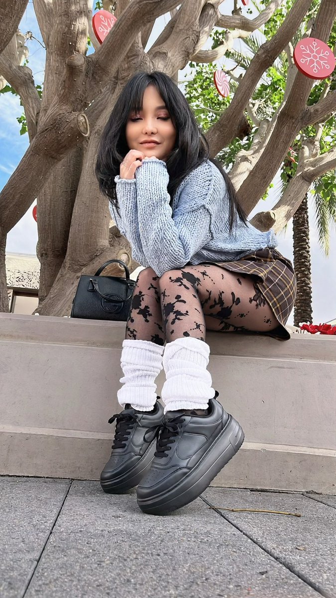 codemiko's tweet image. One more 👋