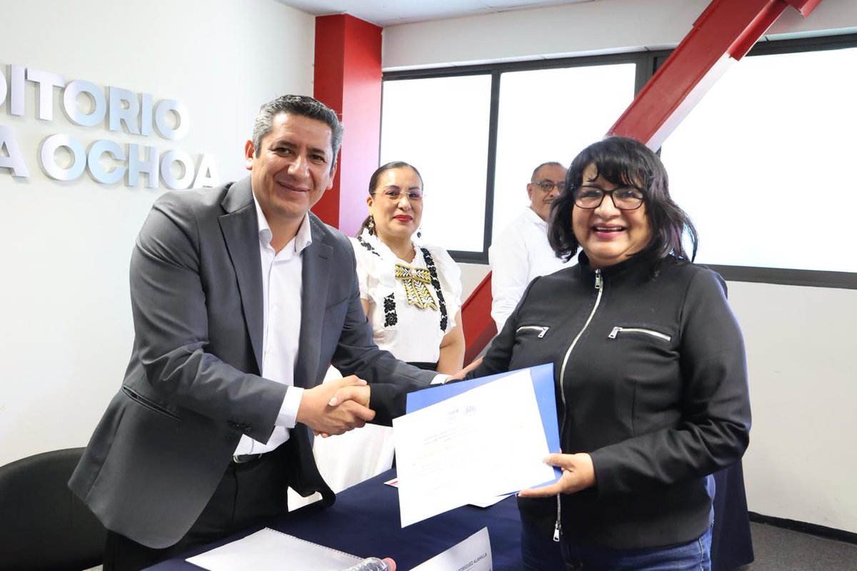 Fiscalía de Oaxaca capacita a 167 personas servidoras públicas para fortalecer proceso de control de confianza de la institución

Oaxaca de Juárez a 18 de noviembre de 2025.- La Fiscalía General del Estado de Oaxaca genera los mecanismos institucionales para fortalecer que 167