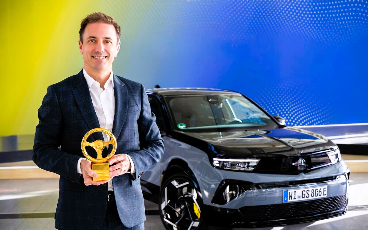 Riwal888 tweet media