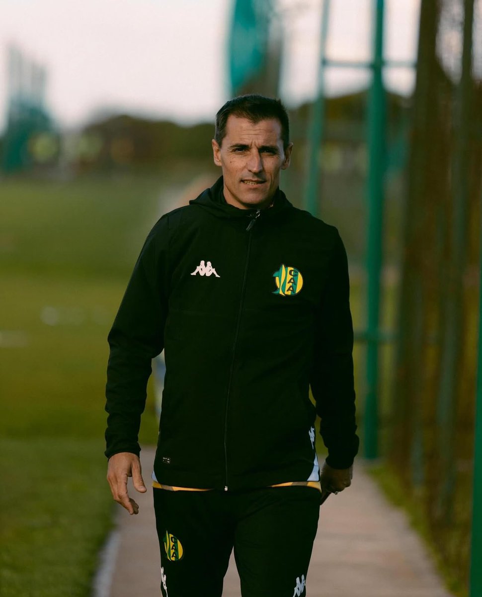 🎙️ Guillermo Farré, entrenador de #Aldosivi, en vivo en la <a href="/mesadelfutbolok/">La Mesa del Fútbol</a> por <a href="/showsportradio/">Radio Showsport + Splendid</a>:

🎙️ “Respeto mucho a Zielinski. Él se tiene que quedar hasta que él decida, no hasta que un situación lo saque, pero sin dudas volveré a #Belgrano porque tengo mucha identidad”