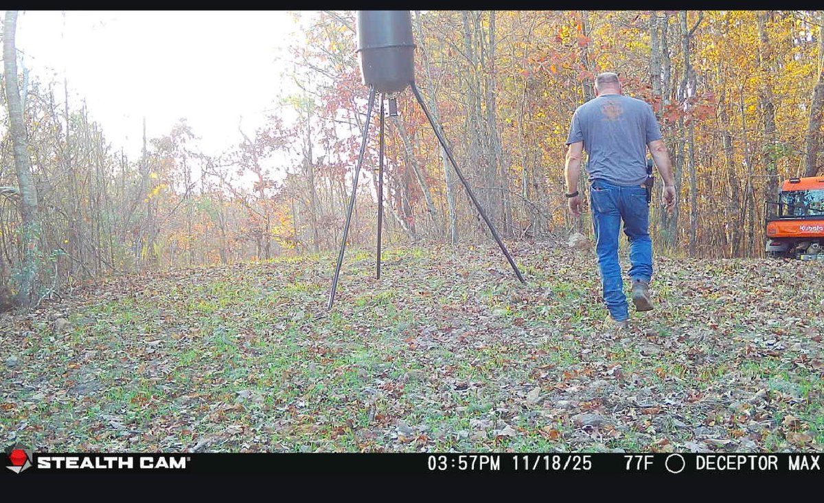 walkonOU812's tweet image. Alabama Deer season starts this weekend.. so much to do..