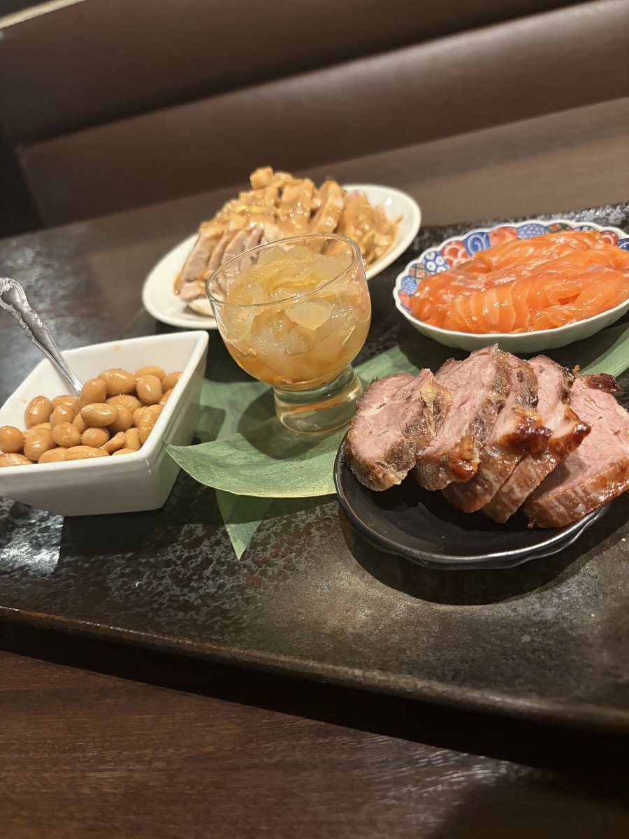 cafechi's tweet image. 連日多くのお客様のご来店、テイクアウト、お弁当のご注文など誠にありがとうございます。
19(水)本日お休みいたします。
よろしくお願いします。
#中華けいらく
#春日部グルメ