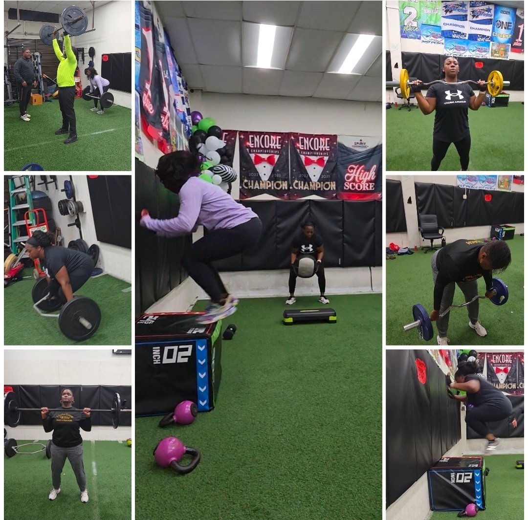 CharlesCtyElite's tweet image. Adulting in the War Room!! Come turn back the clock!!💪🏾⏰️ 
#Something4Us😍
#ConsistentAndDedicated🏋🏾‍♀️🏋🏾‍♂️
#CharlesCountyEliteProducts💙💛