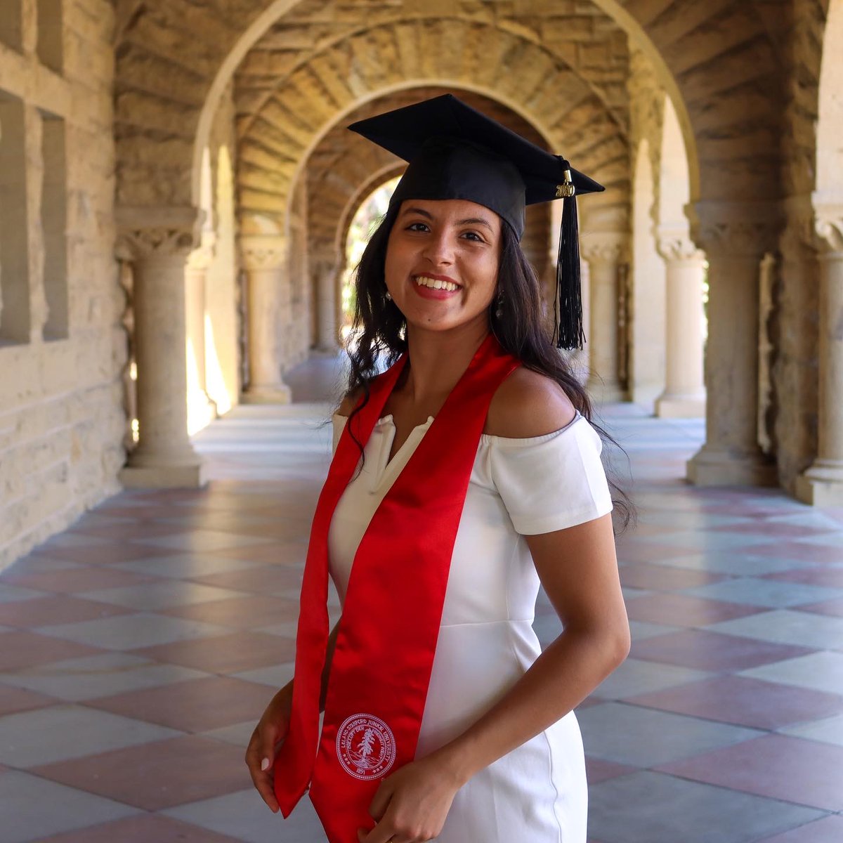 love this trend!

“just look at the degree on that chick” 💁🏻‍♀️