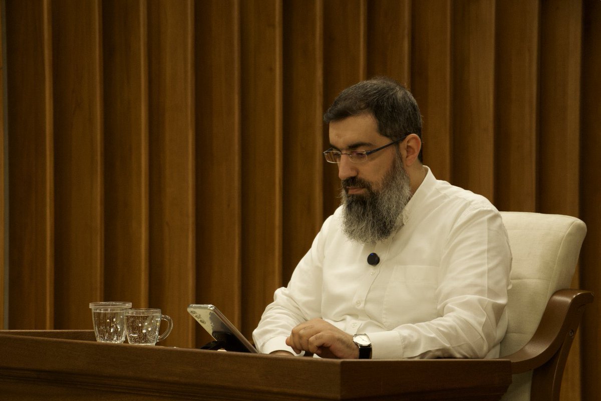 zydtlh's tweet photo. Müşrikleri kendisine davet ettiğin (tevhid) onlara ağır geldi. 

(Şura,13) https://t.co/JI0Q9z4YG5