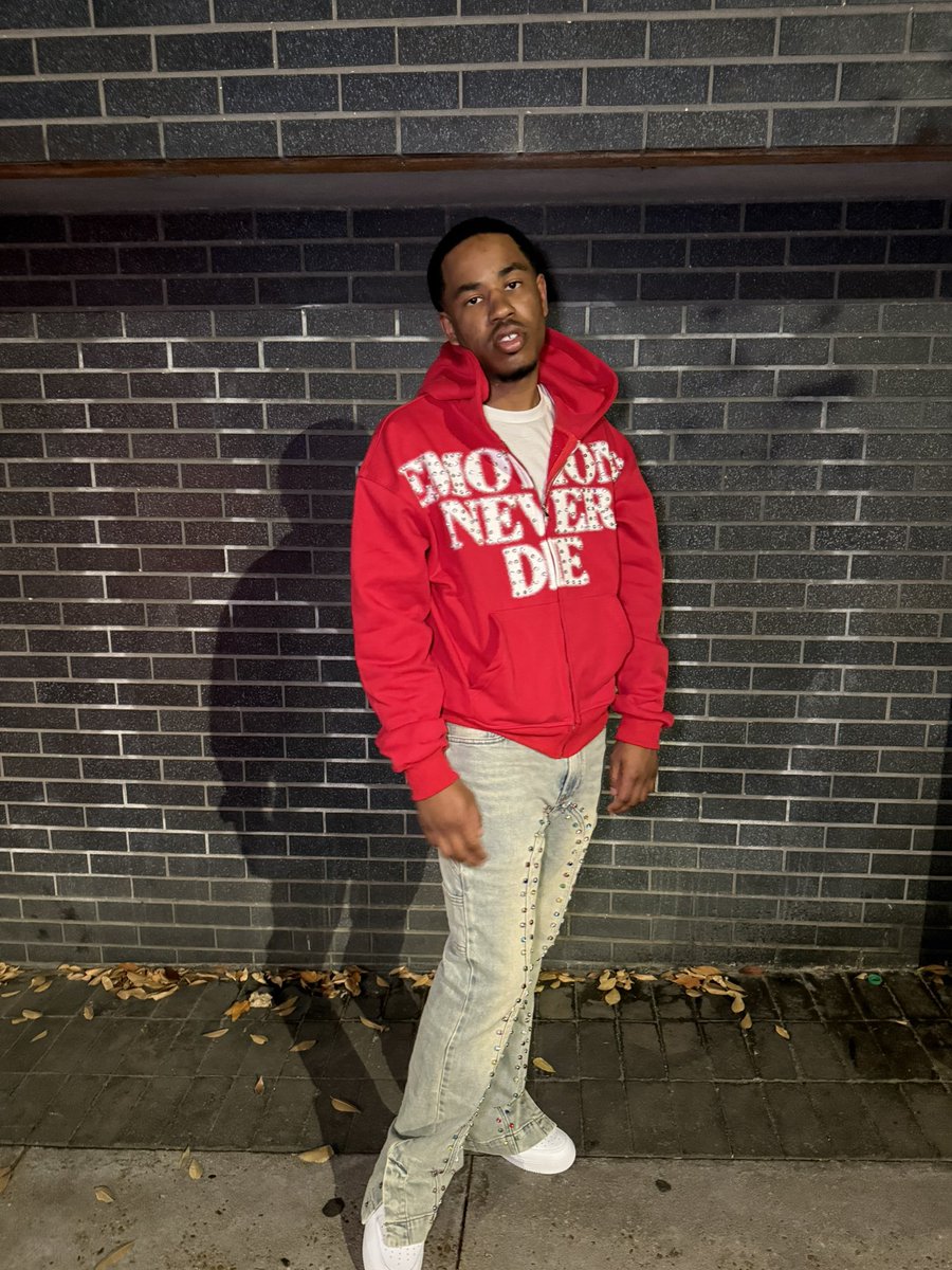 wockpint5L's tweet photo. Took time off https://t.co/QFTWvxVc52