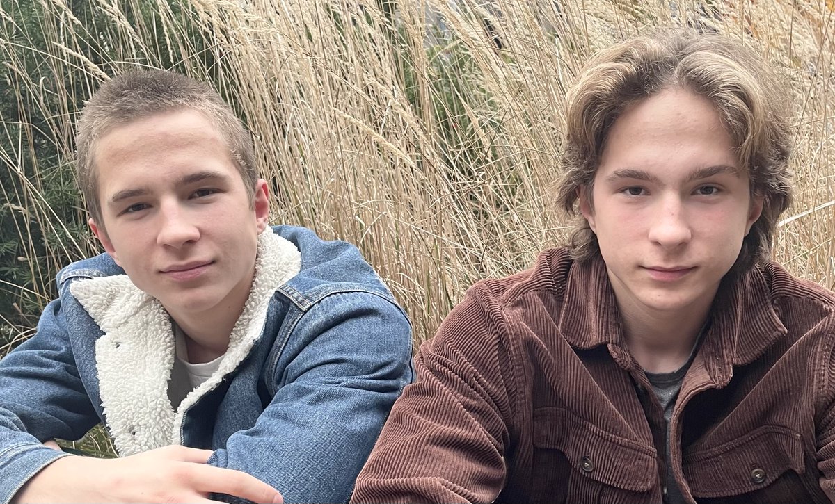 RiverdaleShare's tweet photo. Oskar and Eero are thrilled to be appearing in the show once again. The Daniel-Raum family band started during the pandemic when Rosie, Oskar, &amp; Eero joined their parents &amp; sister Roxanne to put on front porch concerts. Catch them @RiverdaleShare Dec 7th 3pm @TheDanforthMH https://t.co/6KRQDPcJrM