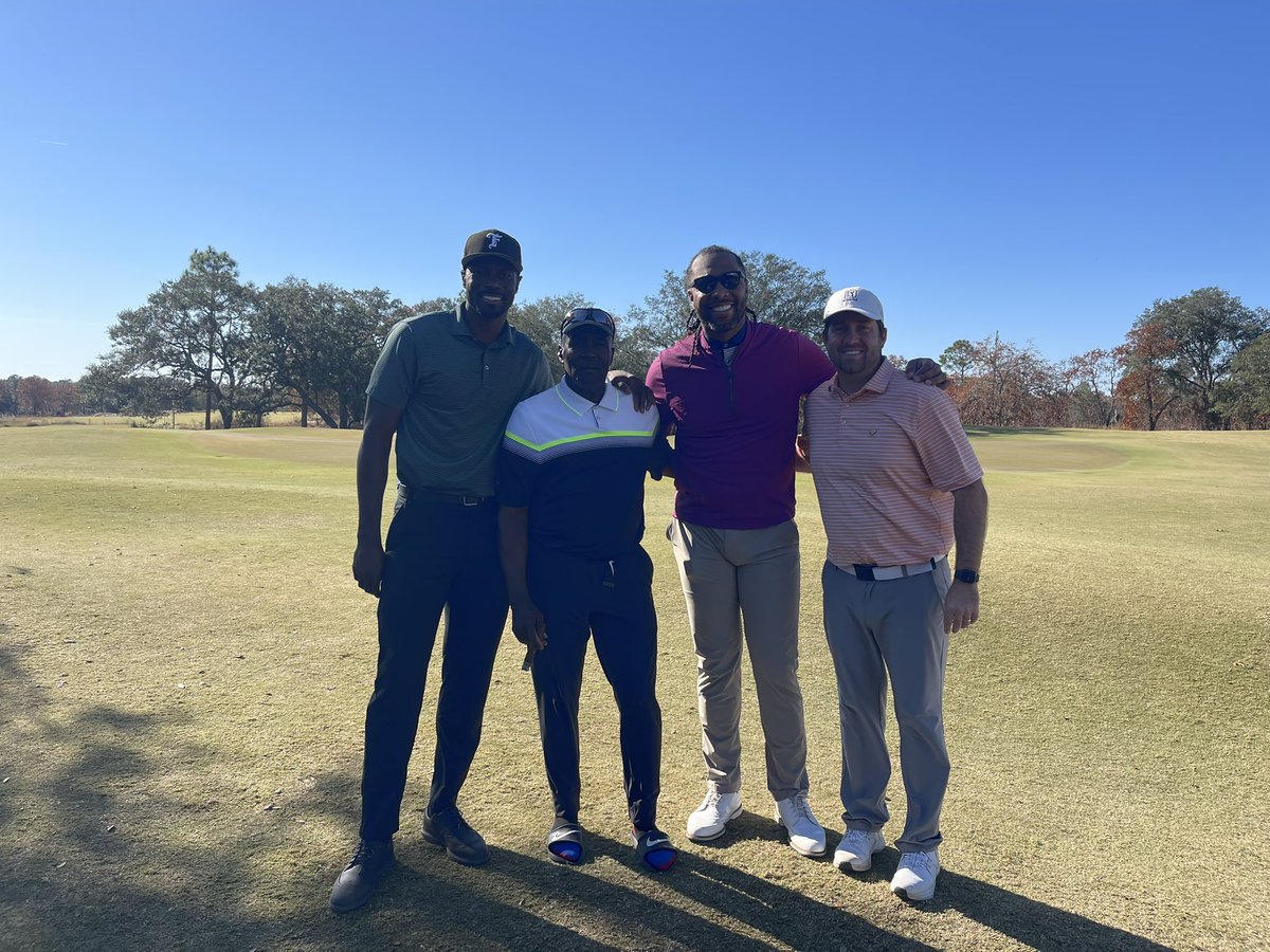 CoachDougSaylor's tweet image. The crew got to play Ohoopee Match Club today! An incredible experience that lives up to the hype of being the #3 ranked golf course in Georgia. 

Thanks to @LarryFitzgerald for the unbelievable hospitality! Truly first class!

@Tony_GoingDeep