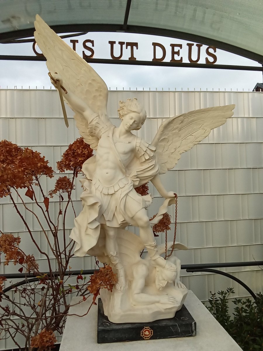 S_Krepstakies's tweet image. 🛡️⚔️Erzengel Michael Tag🛡️⚔️
Abschluß des Gebetstages auf dem Michaelsberg in Siegburg mit der hl. Messe der Karmeliterpatres.