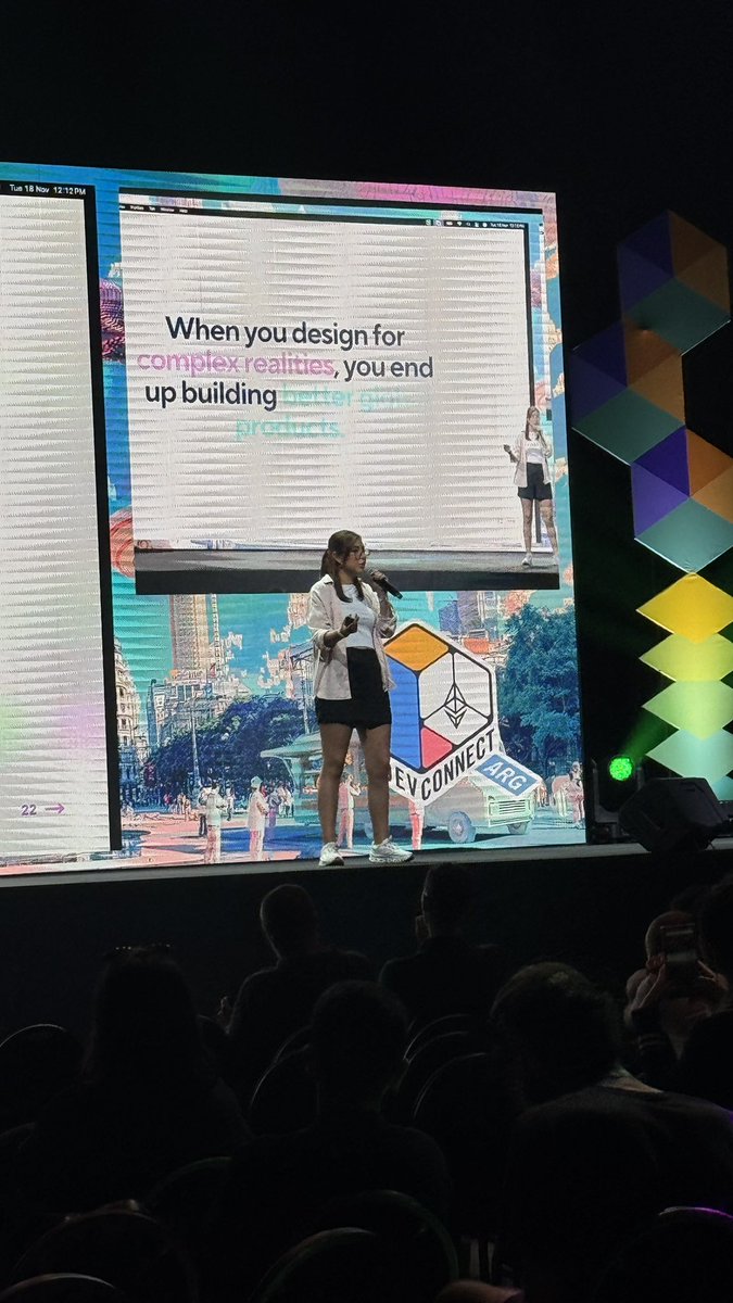 emmcriptada's tweet image. Un sueño 🥹 

Compartí sobre la importancia de crear productos más empáticos para usuarios Latinoamericanos en @EFDevcon - UX Unconference 🫶🏻