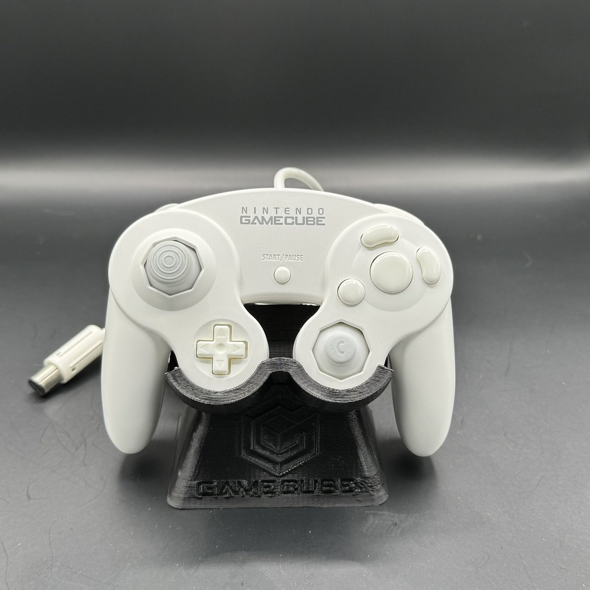 Yuse Customs tweet media