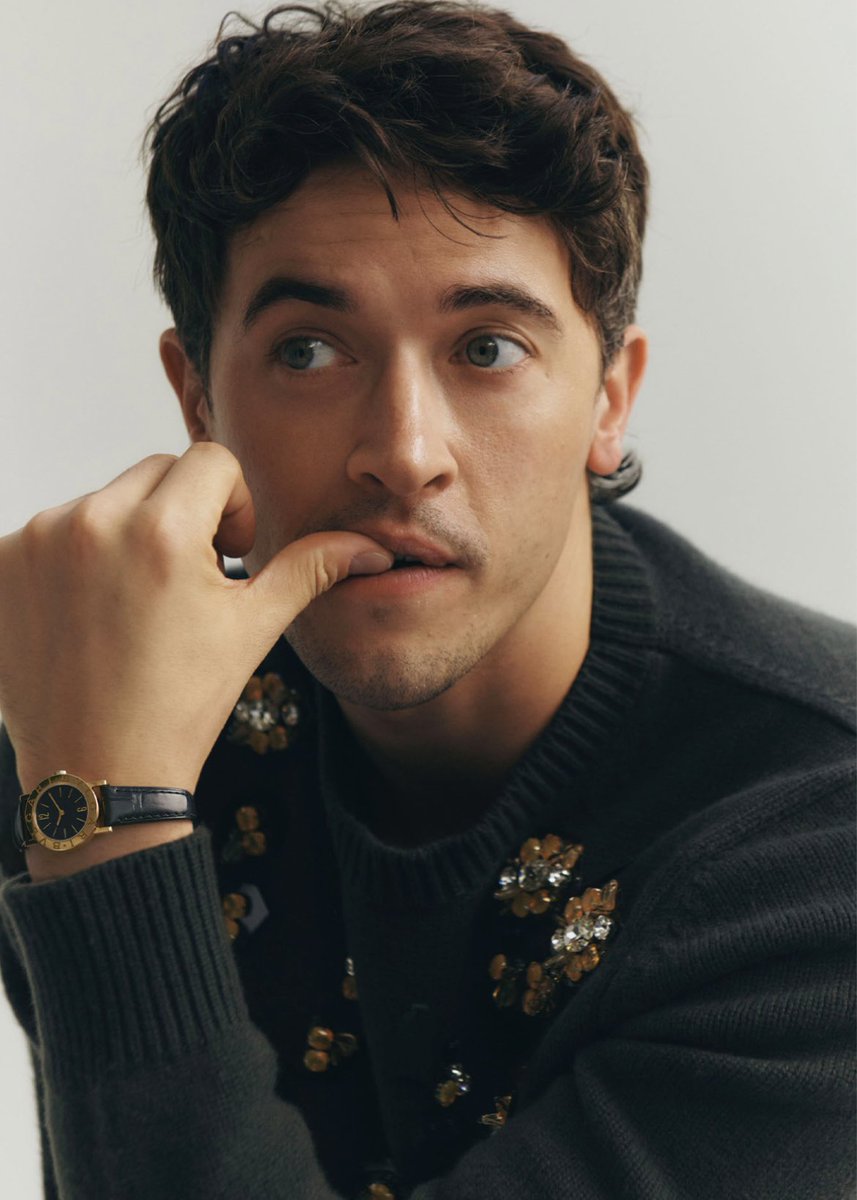 tomblythes's tweet image. the next big romcom prince and princess