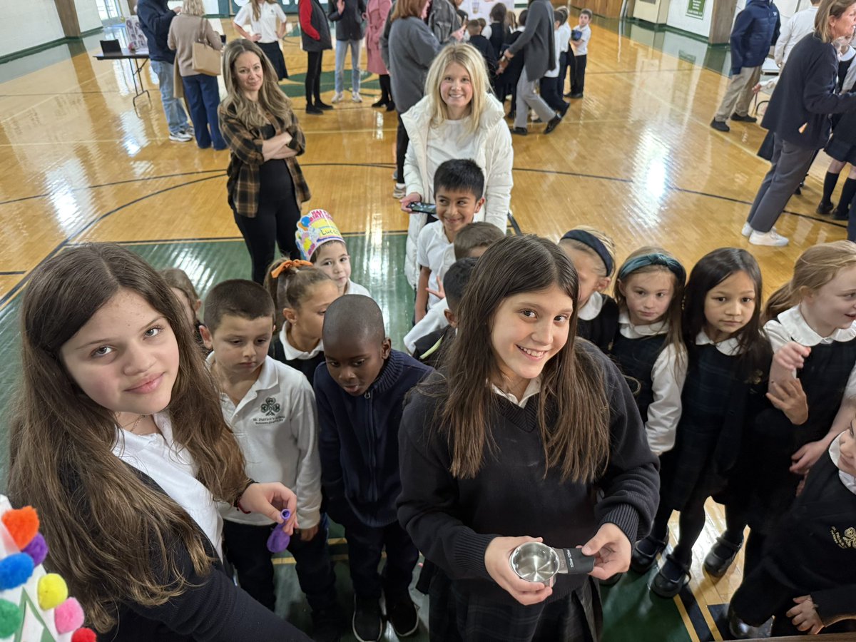 StPatsYorktown's tweet image. Our Annual Grade 6 Science Fair! 🧪 🧫 🧬 #StPatsPride #ScienceIsFun