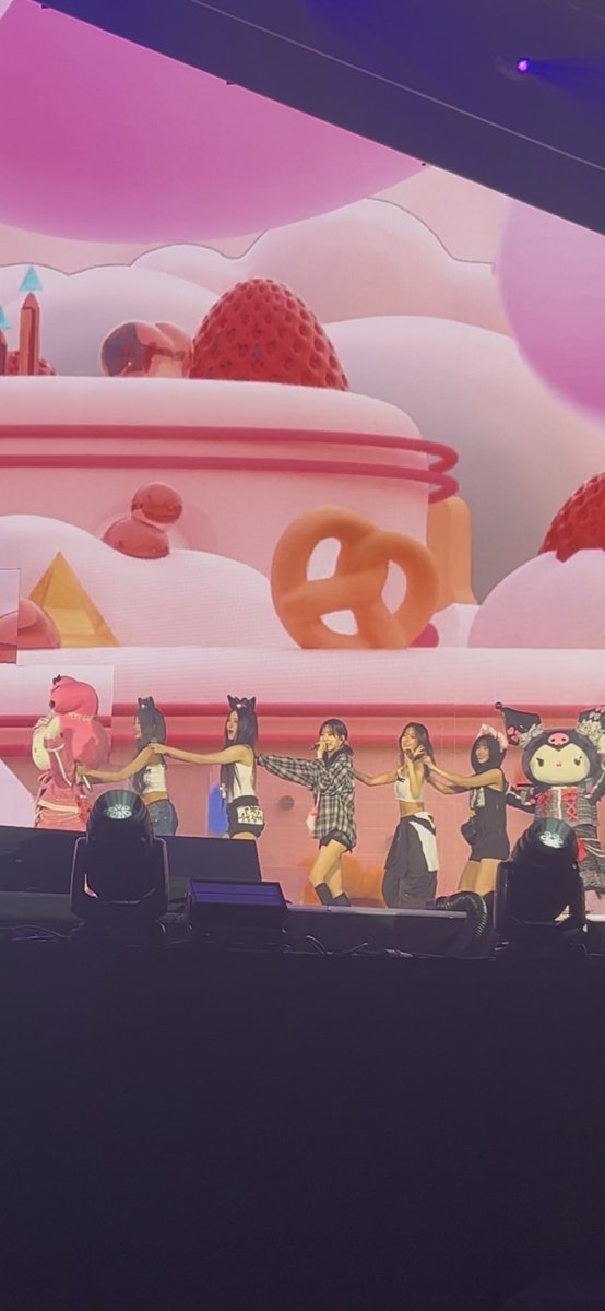 いちご tweet media