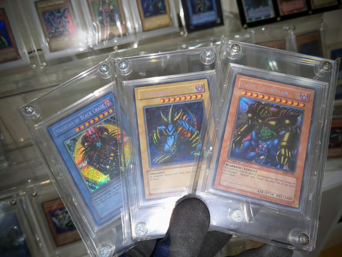 遊戯王　超大量❗️ まとめ売りの続き 遊戯王 デュエルモンスターズ8 破滅の大邪神 上巻 OCGカード未開封