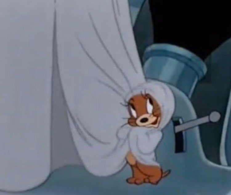 mennam0nya's tweet image. ذكرني بجيري هنا 🤣🤣🤣🤣