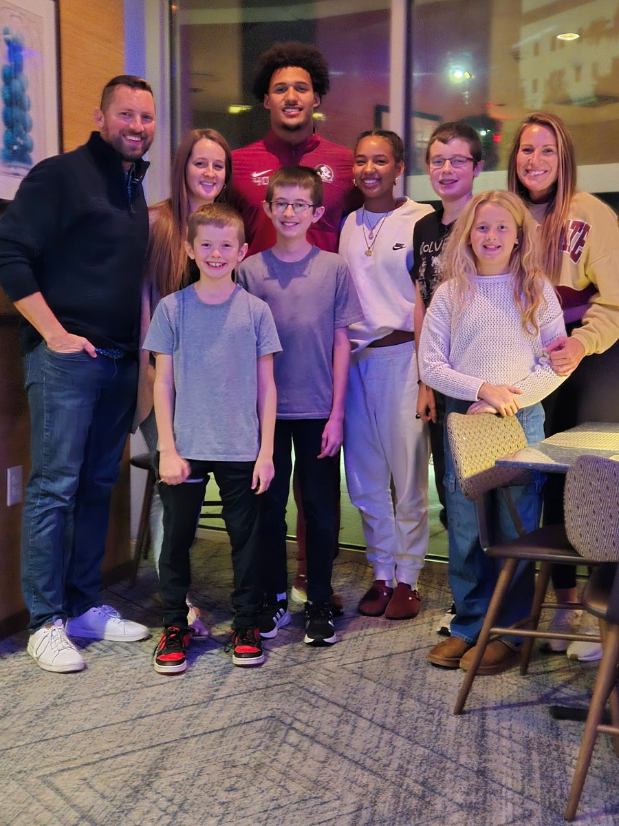 Amanda Williams tweet media