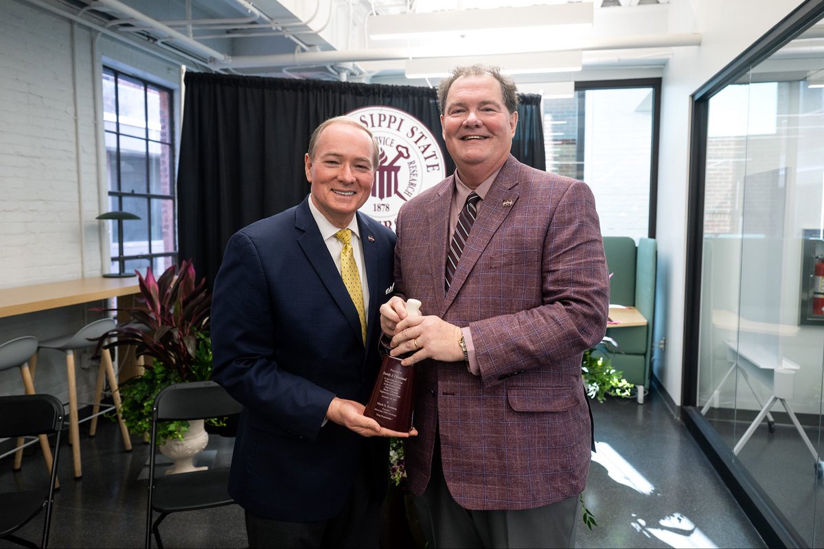 msstate's tweet photo. MSU’s Bagley College officially opens the Randy J. Cleveland Engineering Student Center! 

The Randy J. Cleveland Engineering Student Center, a state-of-the-art facility and new central hub for Bagley College of Engineering students at Mississippi State, was formally dedicated today thanks to a generous gift from Randy Cleveland, a 1983 magna cum laude graduate in petroleum engineering, and Nina Cleveland.

More: https://t.co/M2OvZyaZgF