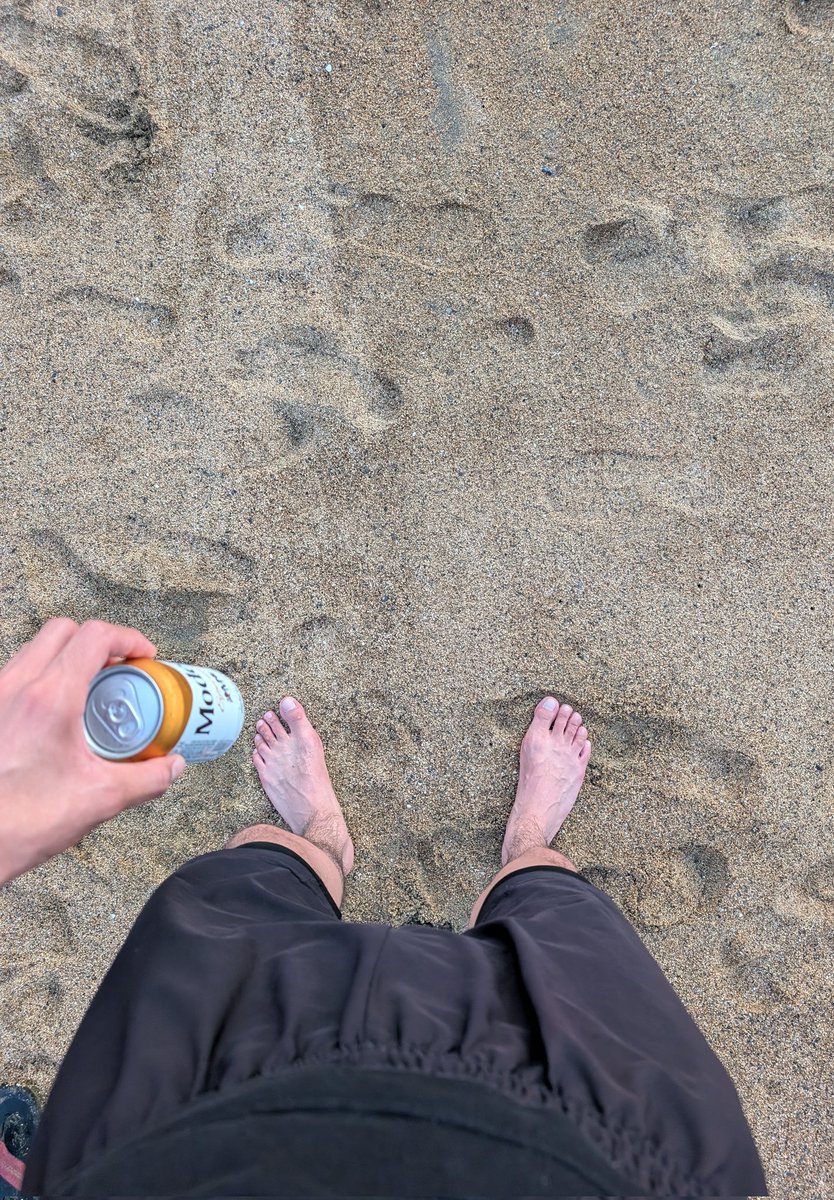 soyaxeel__'s tweet image. la playa siempre me pone feliz