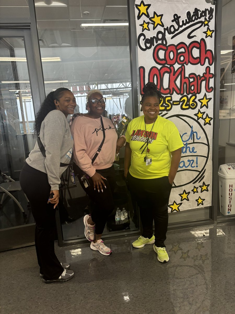 Hou_LadyMarlins's tweet image. Awwww thanks so much 🥰