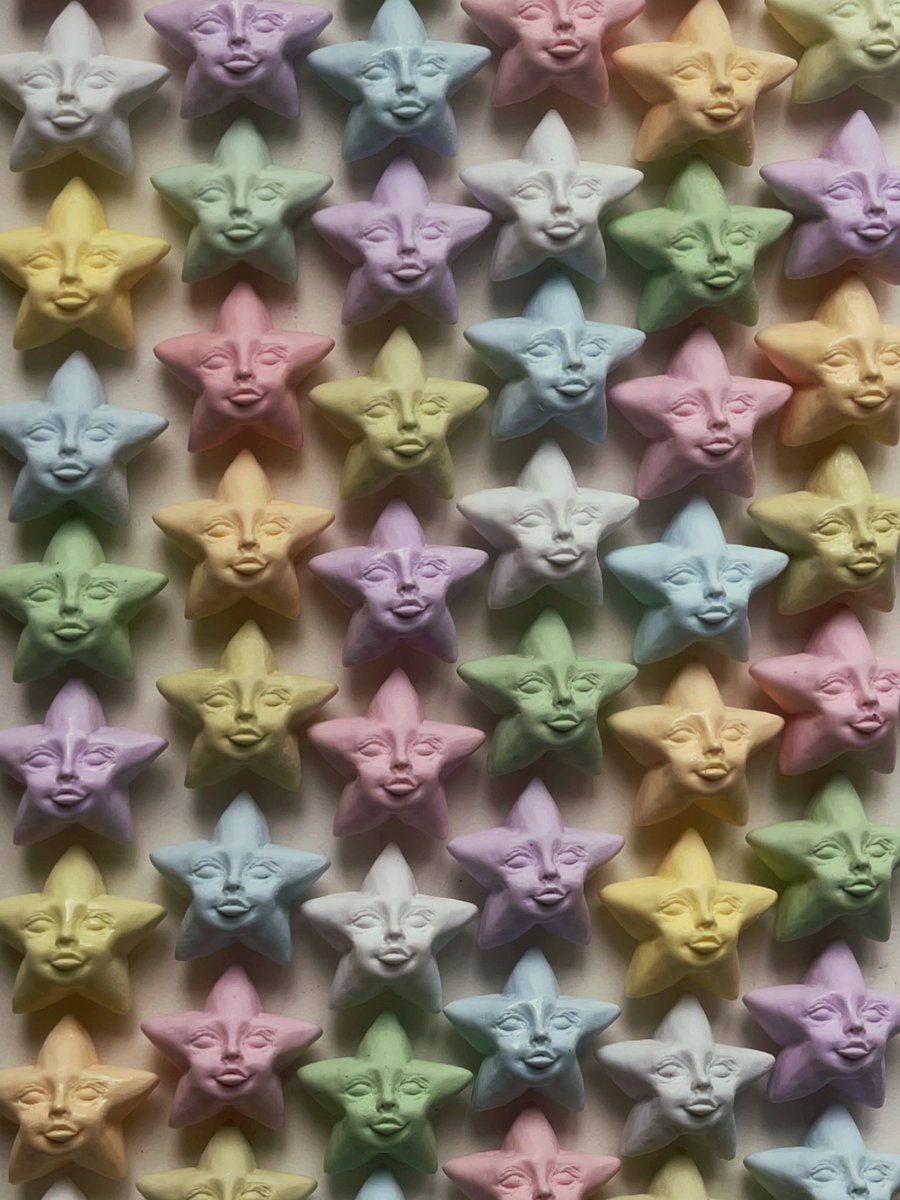 pov the last thing u see before ur untimely demise 

star girl army being assembled for my holiday collection november 29th 🌟🌲🕊️