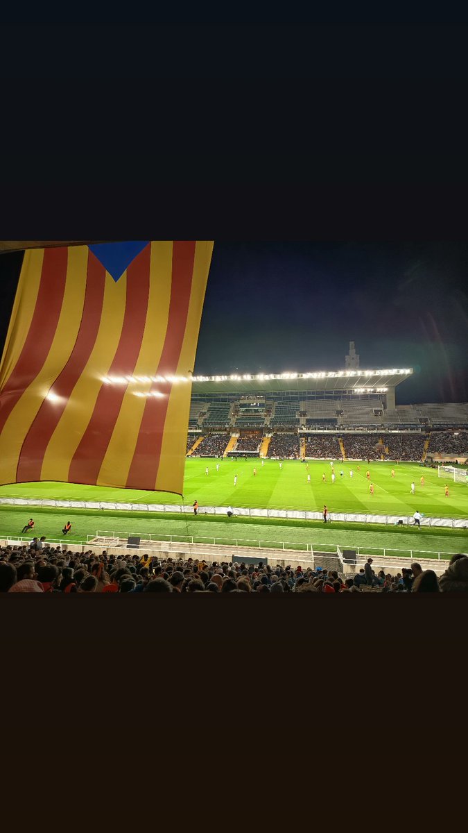 Es curiós com es posen d'acord en titllar de fracàs (30.000 persones, pas mal) els nacionalistes espanyols i els rondinaires d'ultradreta que es diuen independentistes catalans.

Visca la selecció catalana, visca catalunya i visca Palestina lliure.
