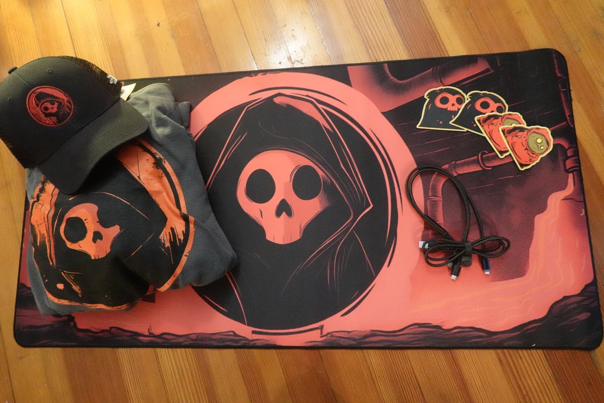 NickS0usa's tweet image. The strange Grotto man got my address, now the Grim Reaper is on my desk, my head, and my chest. If I suddenly disappear… you know who to blame first 

Much love to @TheGrottoL1 and @Wrathtank_avax I&apos;m super proud to see how much you&apos;ve been able to cultivate