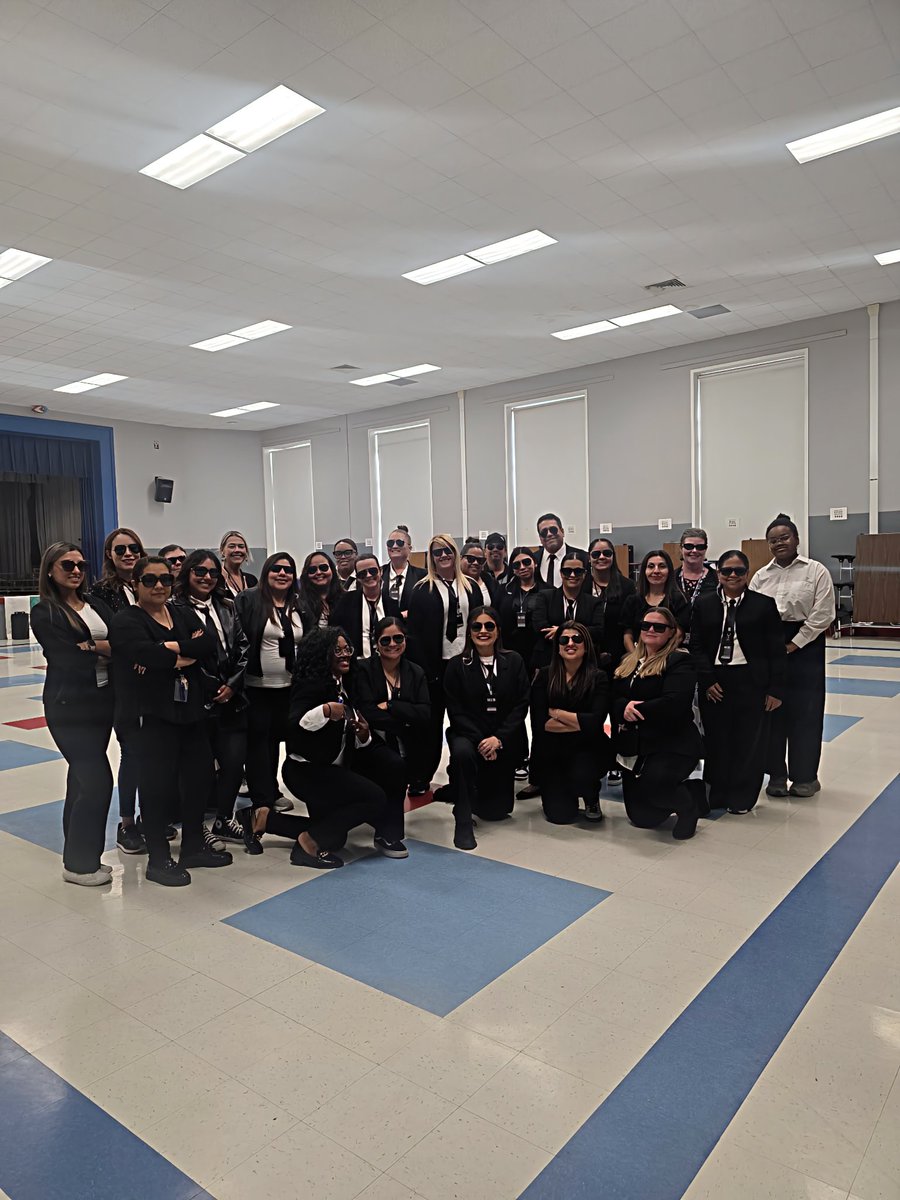 sanjacinto_elem's tweet image. Shhh… it’s top secret. 👀
Our staff went Men in Black for Underground Spirit Week—infusing AVID strategies, writing prompts, and tons of student engagement. Our kids LOVED trying to crack the code! 🕶️✨ #AVID #SpiritWeek #StudentSuccess