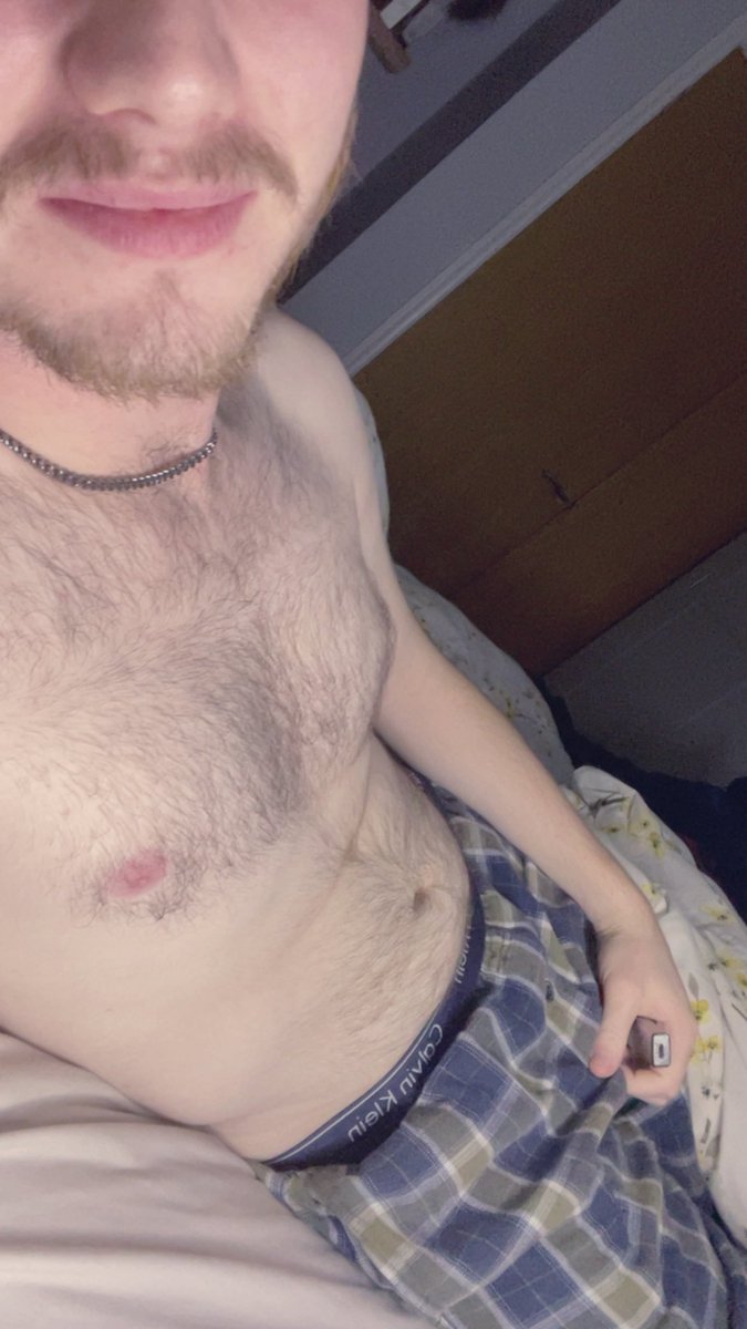 OnlyBoyLeft tweet media