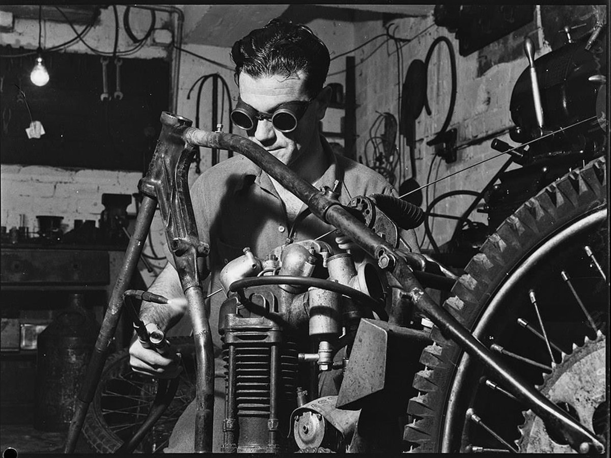 Geoff Barker tweet media