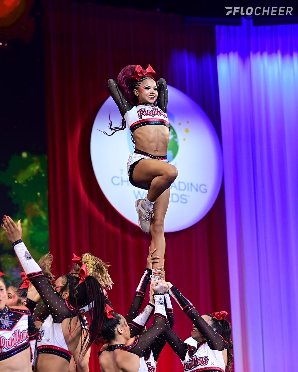 The L6 Senior Large divas just got even more iconic! 😌

Beyond the lights. Beyond the noise. Beyond the impossible. LEGENDS — a L6 Senior Large series, is premiering soon on Varsity TV ✨

We're ready, are you?!