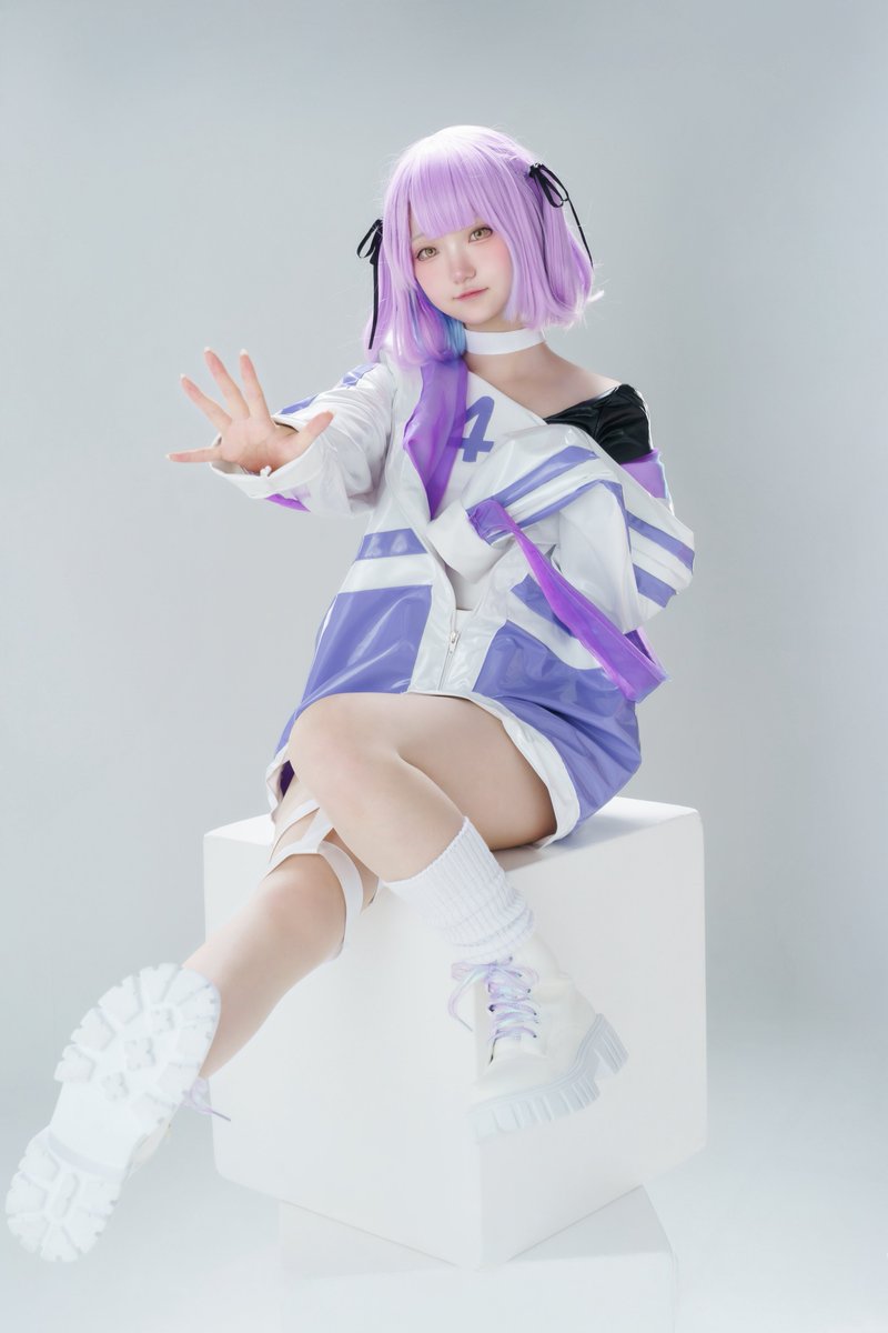 Cosplay ぶいすぽっ！ 紫宮るな
SHOWDOWN ver.