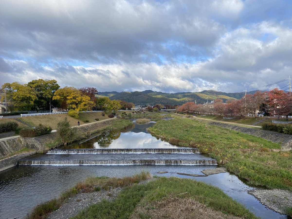 kamokamokai's tweet image. 今日の賀茂川。
2025年11月19日
#Kyoto #kyokamo #鴨川 #京都