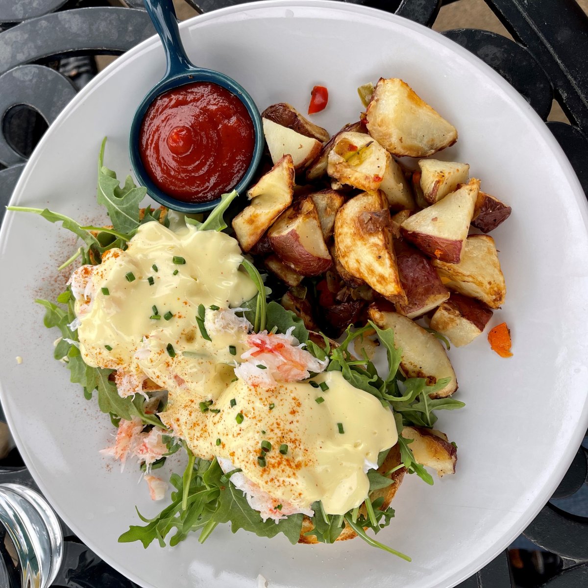 Join us at DANCIN this Sunday for a special #Thanksgiving-themed brunch! Indulge in delicious Sausage and Sweet Potato Hash, Crab Benedict, or Pumpkin Spice Dutch Baby.

Come celebrate the season while overlooking the #RogueValley! Reservations at dancin.com. 🍁🥂