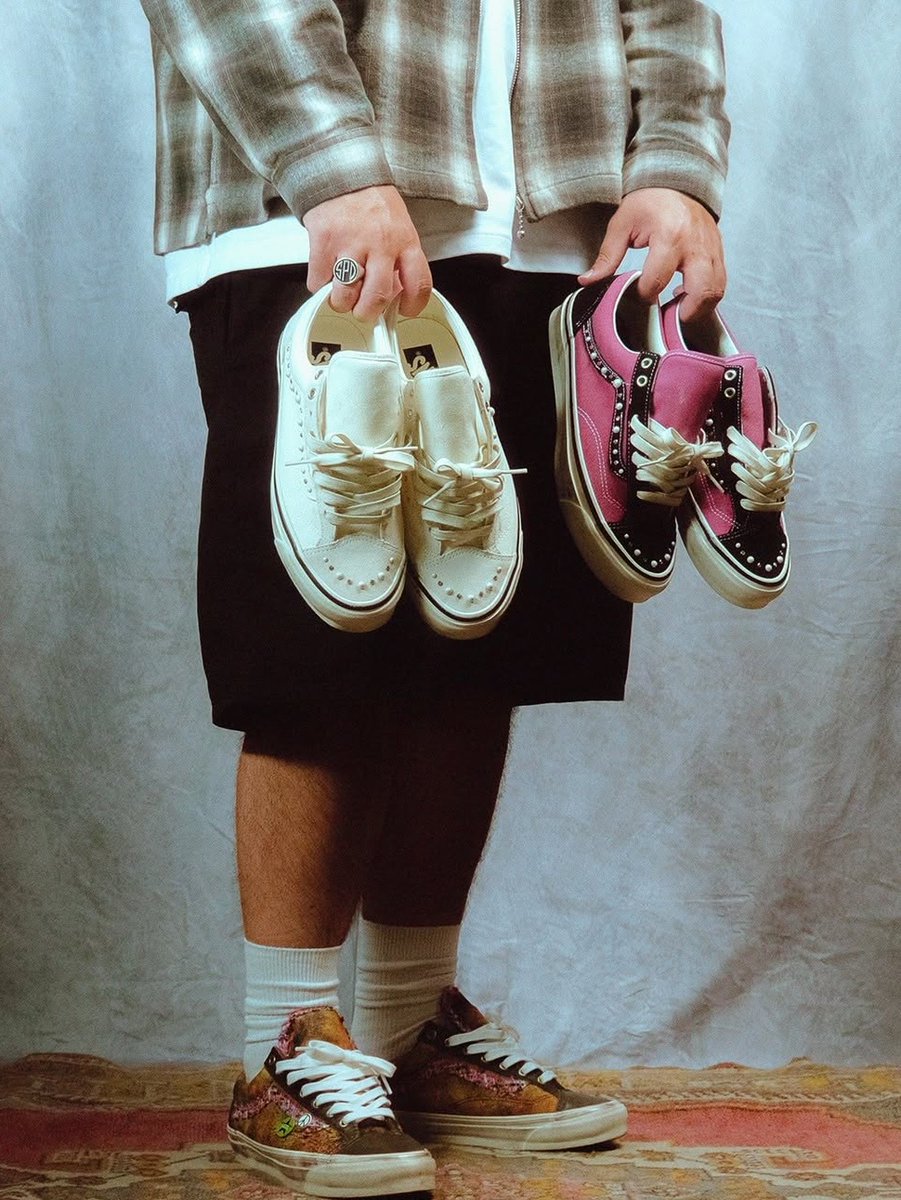 JustFreshKicks's tweet image. Vans Old Skool 36 Pearlized Pack ✨