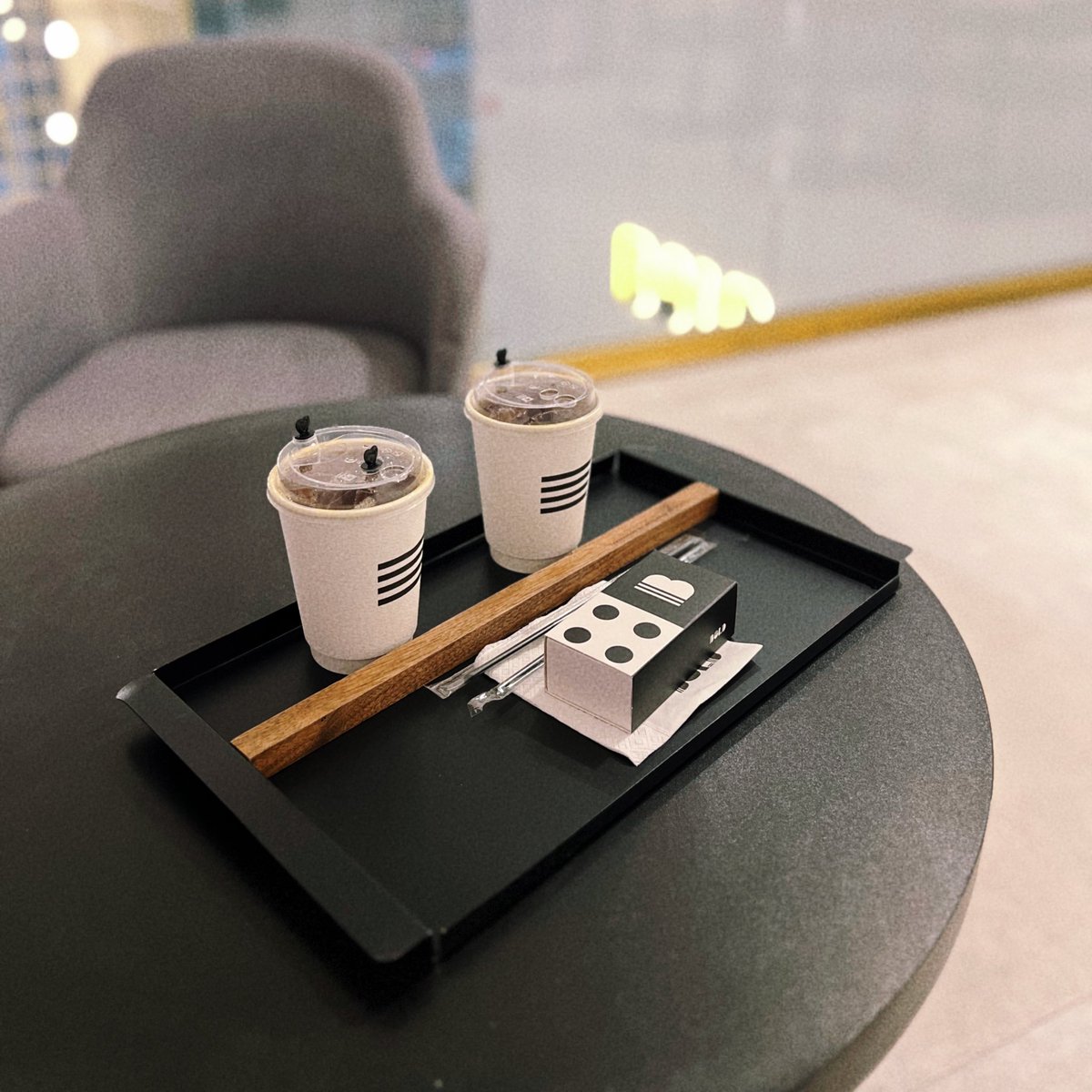 القهوة معاك 💜.