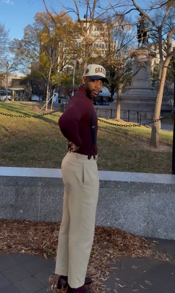 intriguingsean's tweet image. I love fall y’all 🍂