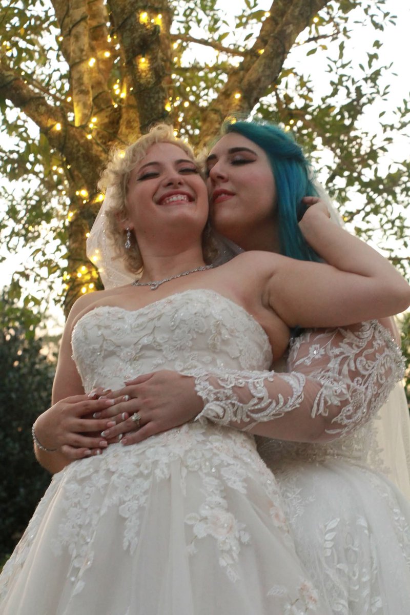 LaLaLaurieArt's tweet image. My third year wedding anniversary was on 11/11 and I wanted to share photos from our special day.

I love my wife so much, I am forever thankful and grateful to have her in my life.

Thank you for loving me, Honeybun.