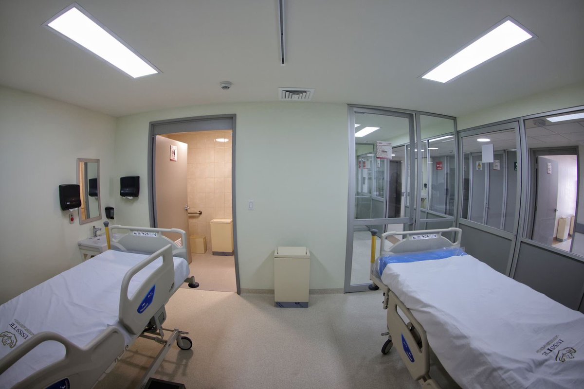 Issste_Zac's tweet image. 📰 #COMUNICADO
Inaugura Martí Batres remodelación de áreas de hospitalización y hemodinamia en el Hospital Regional “Gral. Ignacio Zaragoza”.
🔗goo.su/qhi9TTn