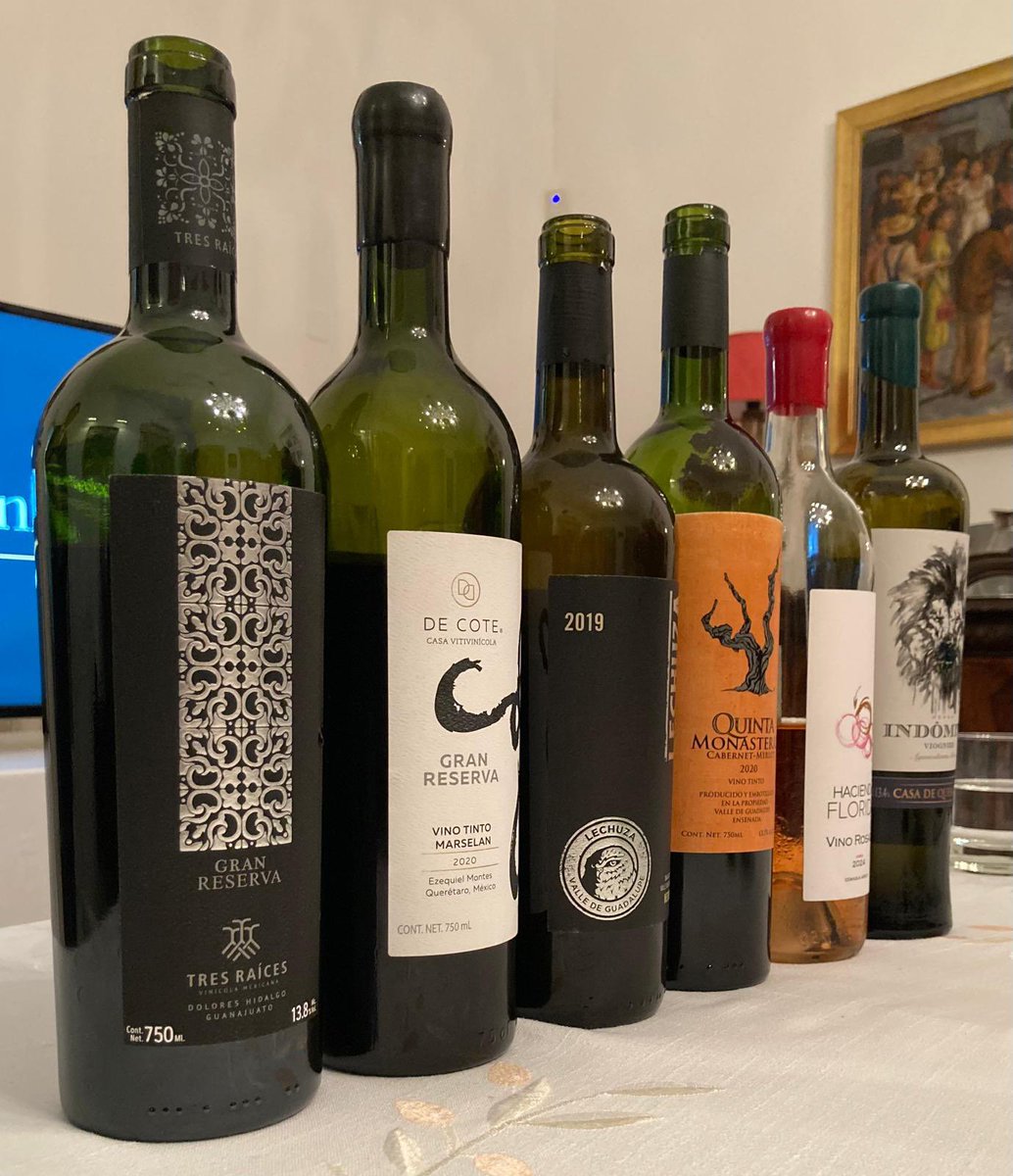 BrunoBFigueroa's tweet image. 2/2
Con #GastronomíaMexicana, la experiencia mostró evolución, calidad y diversidad, abrió posibilidades de #Maridaje con la cocina portuguesa y destacó el potencial del #VinoMexicano para el #Enoturismo. 

@SRE_mx @SECTUR_mx @SE_mx @secturebc @QroTravel @turismogobgente