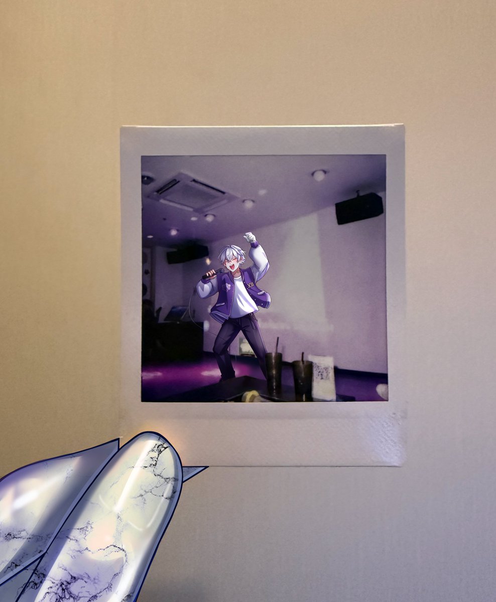 ⚜️สวัสดียามเย็นคับ

 ในรูปคือครั้งแรกที่ได้เจอกับพี่ๆในวง และได้ไปร่วมร้องเกะด้วยกัน บอกเลยว่าสนุกมาก และคิดถึงมาก อยากไปอีก จ่ายเท่ากัน มันส์กว่าใครเพื่อน 🤣

และเดี๋ยวหลังจากนี้เราจะมีอะไรใหม่ๆ รอให้ทุกคนติดตามอยู่ แล้วมาพบกันนะคับ 💜

Credit : Roxec [x.com/rxczZR]