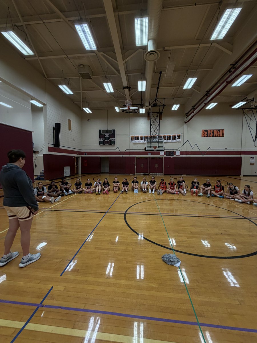 The <a href="/YSAthletics/">York Suburban Athletics</a> Girls Basketball teams just started their Pretzel and #GoldRush donation fundraiser!!🏀💰

Click the link to support: supporter.goldathletics.net/campaigns/5332…